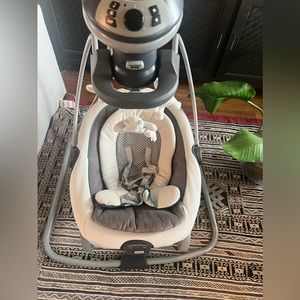 Graco Baby Swing